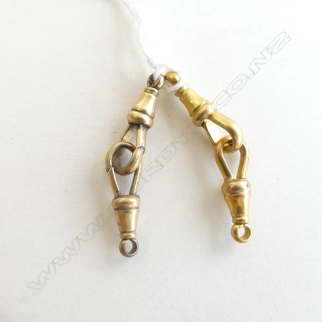 2 PRS ANTIQUE ROLLED GOLD ROB WATCH CLIPS Image 1++