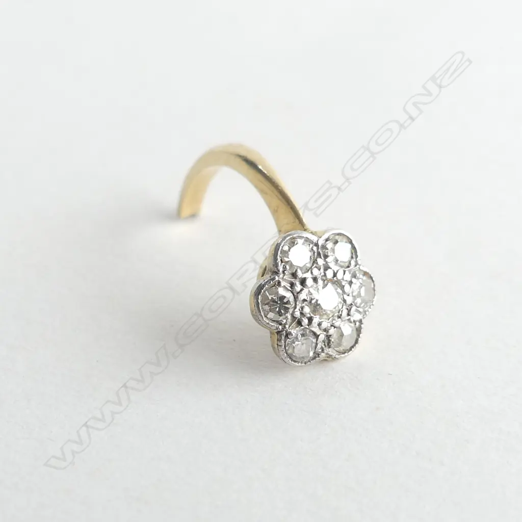 ESTATE DIAMOND RING WITH PART 9CT BAND 1.18GMS Image 1++