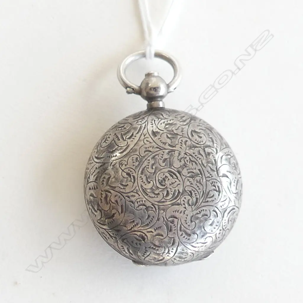 RTV EDW SILVER ENGRAVED SOVEREIGN CASE BIRM.1902 by Dennison Image 1++