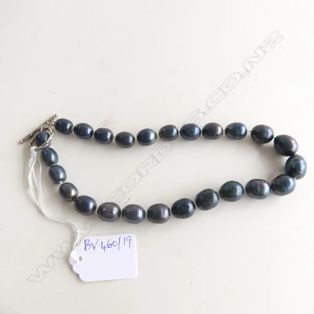 BLACK PEARL NECKLACE w. SILVER RING & BAR CLASP L.400mm Image 1++
