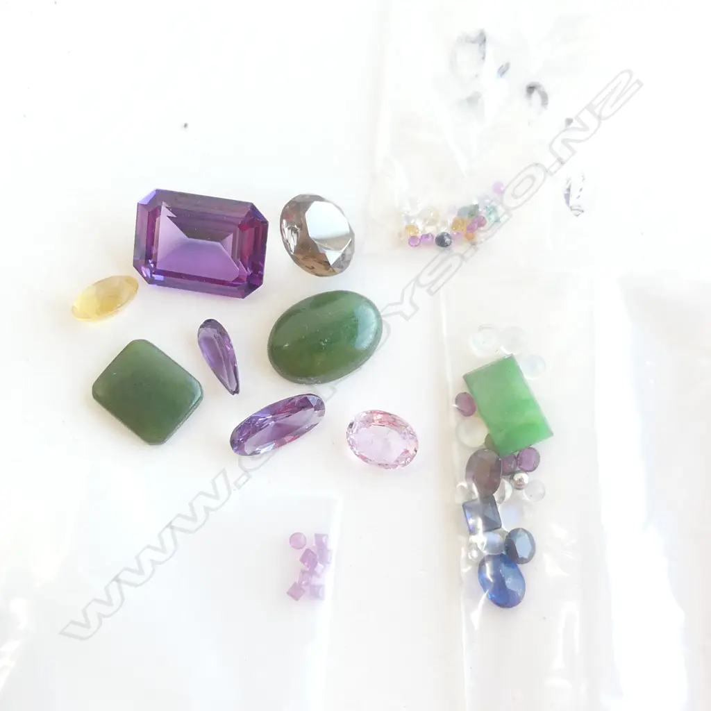 BAG LOOSE GEM STONES DIAMONDS AMETHYSTS ETC Image 1++