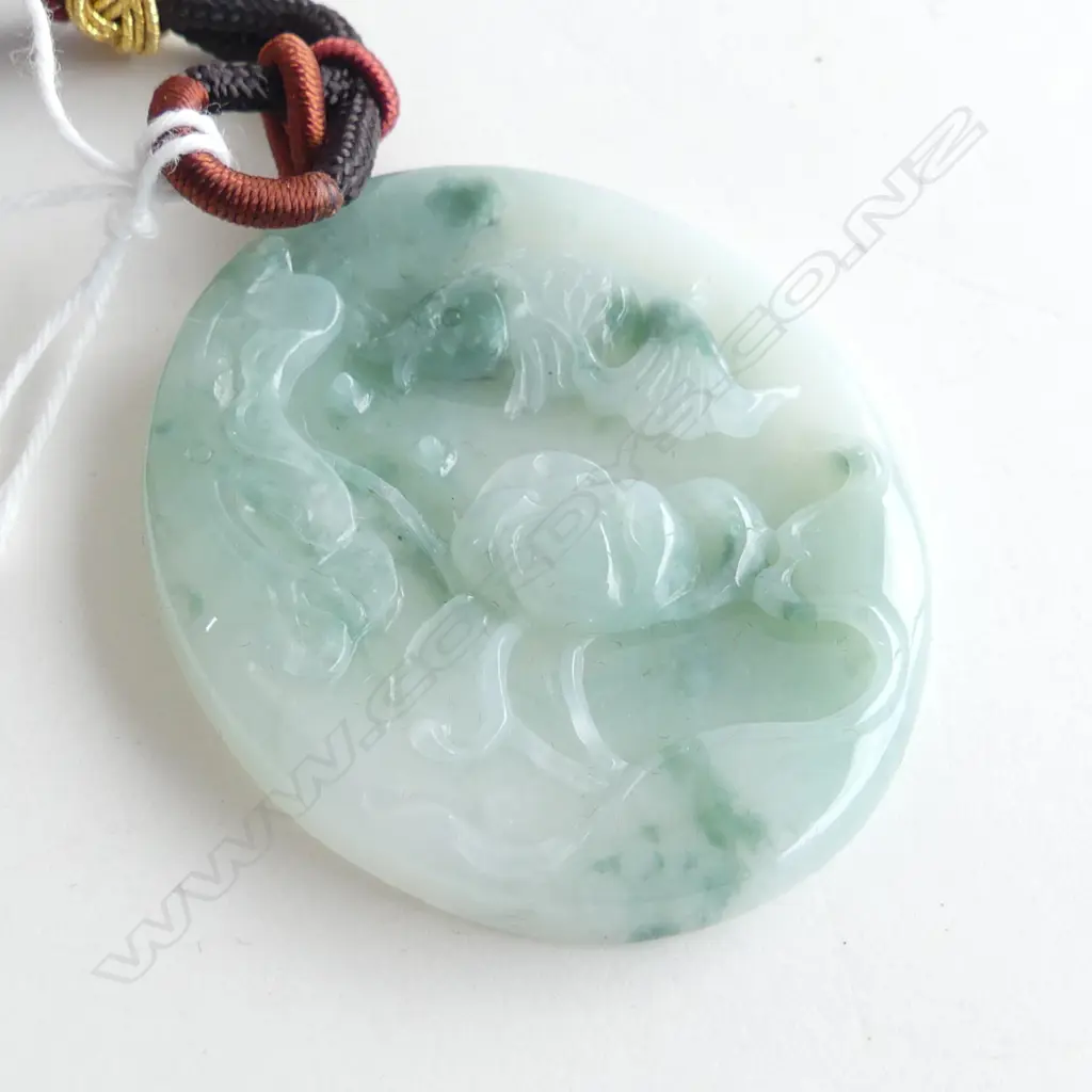 CHINESE JADE PENDANT w. CERTIFICATE & BOX Image 1++