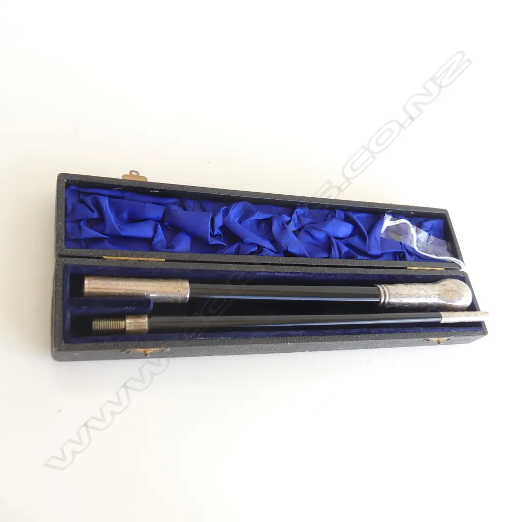 2 PC VINTAGE CONDUCTORS BATON WITH ENGRAVED STG SILVER ENDS & CENTRE, HALLMARKS WORN, IN ORIGINAL CASE  Image 1++