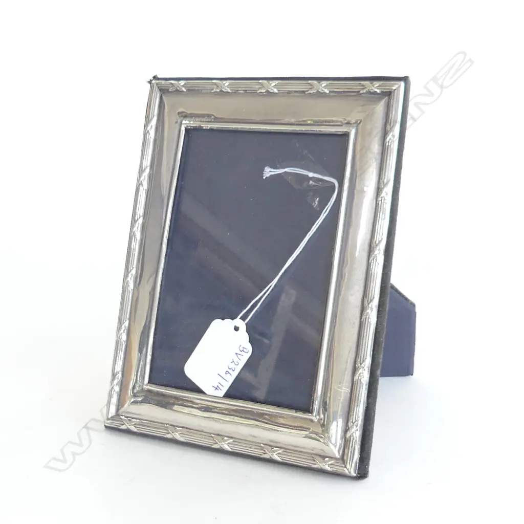 S/S PHOTO FRAME H170MM Image 1++