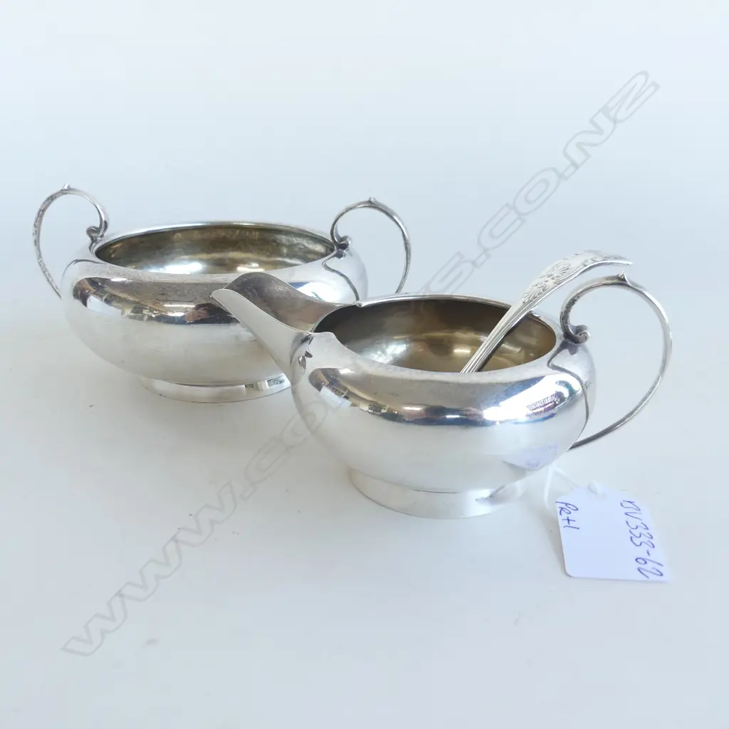 BIRMINGHAM 1923 SILVER SUGAR BOWL & CREAM JUG w S/PLATE SPOON Image 1++