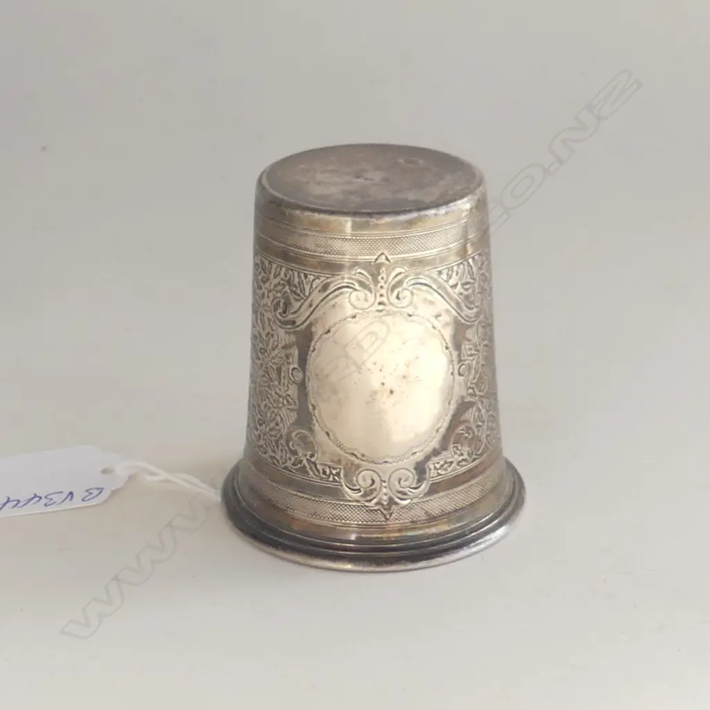 C1900 ITALIAN SILVER ENGRAVED BEAKER  Image 1++