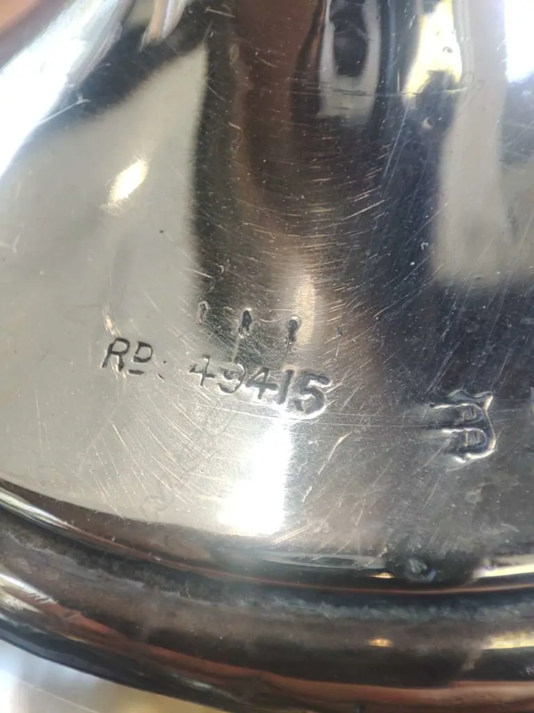 S/SILVER SPECIMEN VASE, H.200MM Image 1++