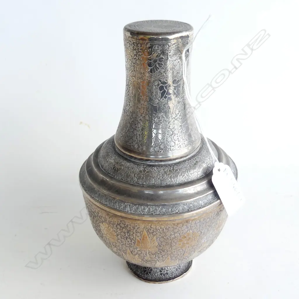 ORIENTAL SILVER DECANTER w. CUP AS LID H.200mm 380 GRAMS (21003) Image 1++