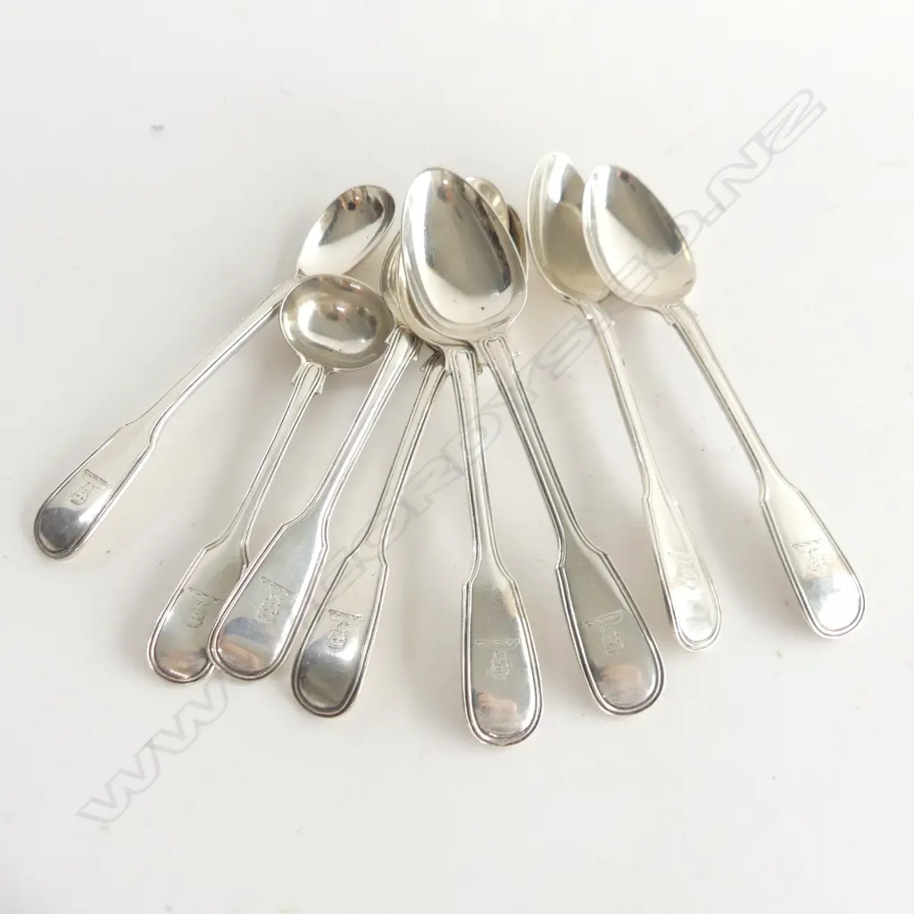 6 VICTORIAN STG TEASPOONS + 2 MUSTARD SPOONS 257 GRAMS... Image 1++