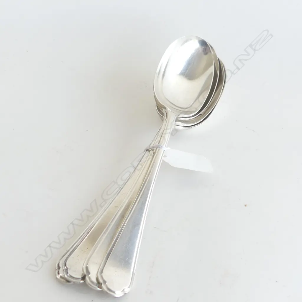 4 STG SILVER DESSERT SPOONS 264 GRAMS Image 1++