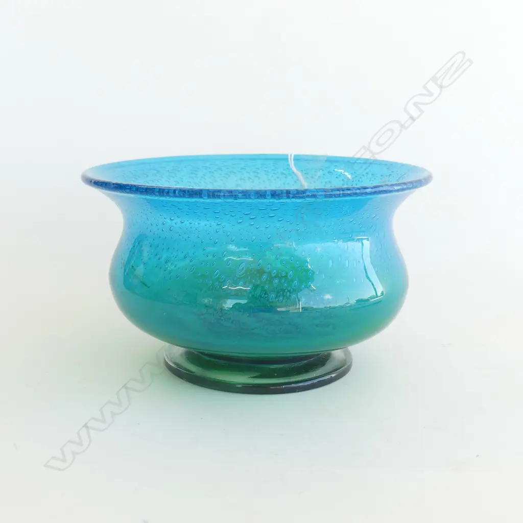 1960'S SWEDISH BLUE/GREEN ART GLASS BOWL BY EKANAS SWEDEN, ARTIST SIGNED J.O. LAKE L1488 DIA 165MM Image 1++