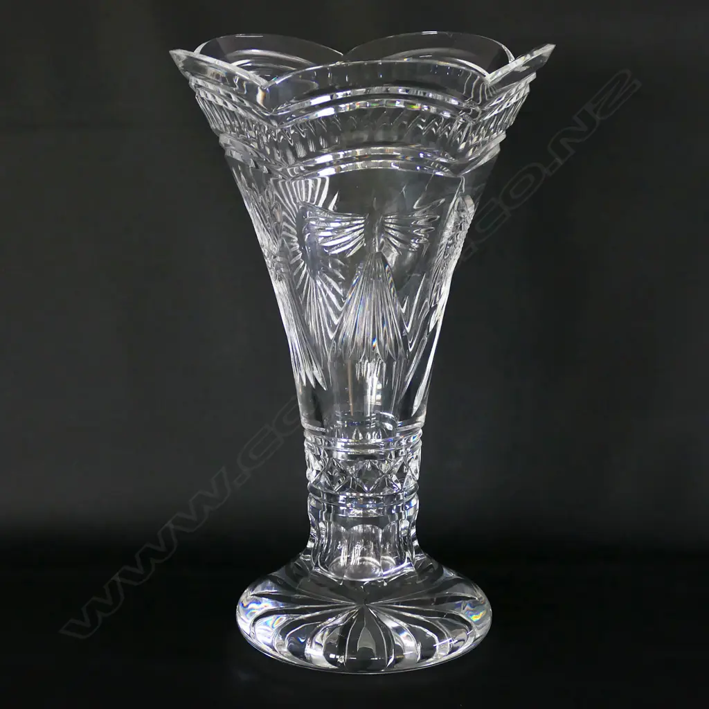 WATERFORD CRYSTAL LGE IMPRESSIVE TRUMPET VASE H.355mm Image 1++