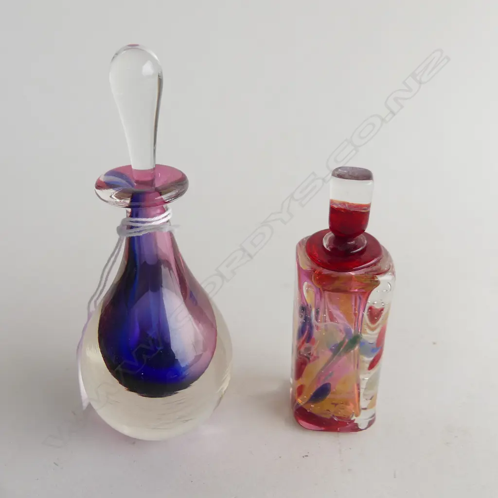 2 ART GLASS SCENT BOTTLES H. 95 & 135MM Image 1++