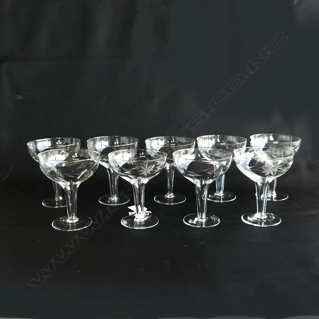 9 CRYSTAL HOLLOW STEMMED CHAMPAGNE GLASSES, ETCHED DESIGN Image 1++