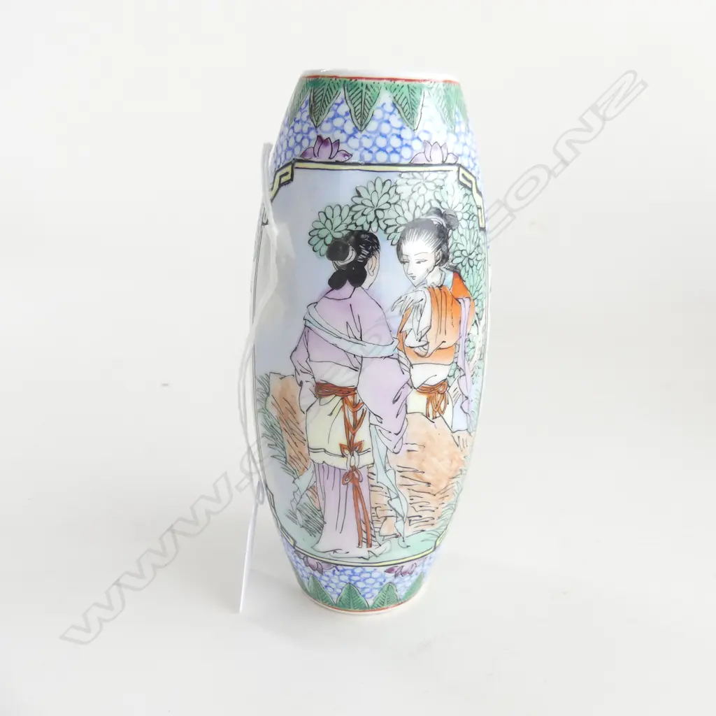 SMALL CHINESE FAMILE ROSE VASE SIGNED  XU ZHIMING H150MM Image 1++