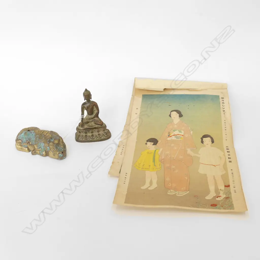 2 ORIENTAL METAL PCES; BUDDHA H.90mm & COW + EARLY 20thC JAPANESE ALBUM Image 1++