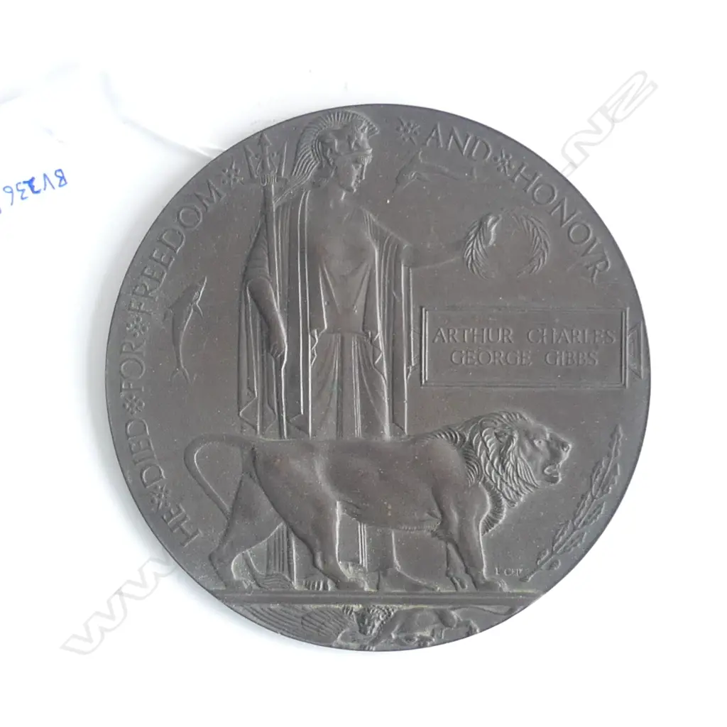 WWI MEMORIAL PLAQUE. BRONZE. NAMED. 120mm dia Image 1++