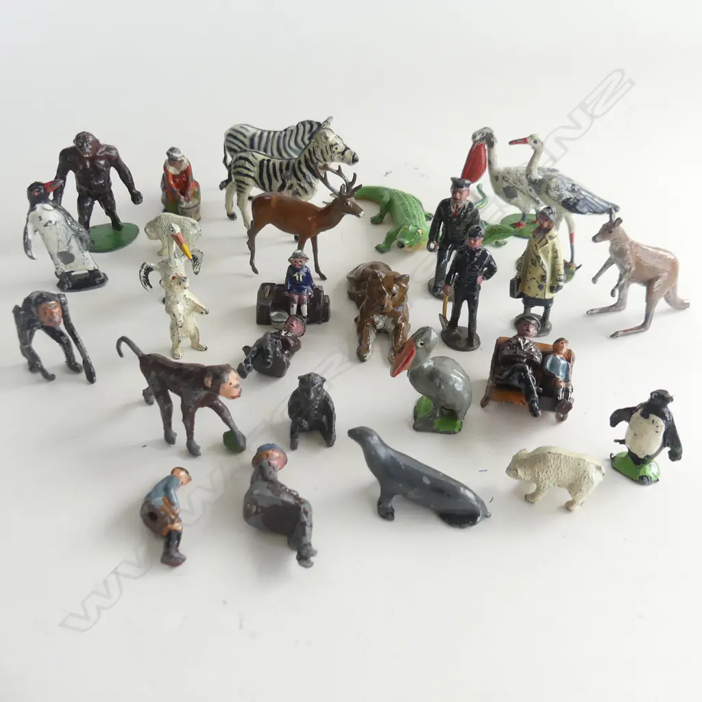ASST. VINTAGE LEAD ZOO ANIMALS / PEOPLE Image 1++