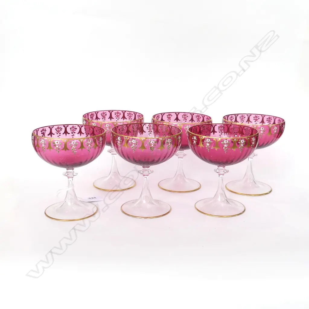 6 H/PAINTED RUBY / CRANBERRY CHAMPAGNE GLASSES H.120mm Image 1++