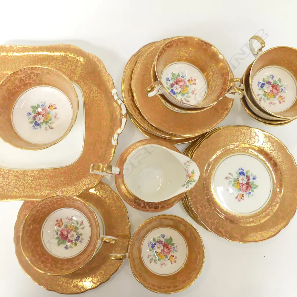 27 PCE AYNSLEY TEA SET; 8 TRIOS, MILK, SUGAR & CAKE PLATE Image 1++