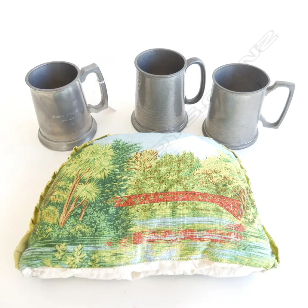 3 ASST PEWTER TANKARDS (H. 122, 120, 115MM) + OLD NZ SCENE TEA COSY  Image 1++