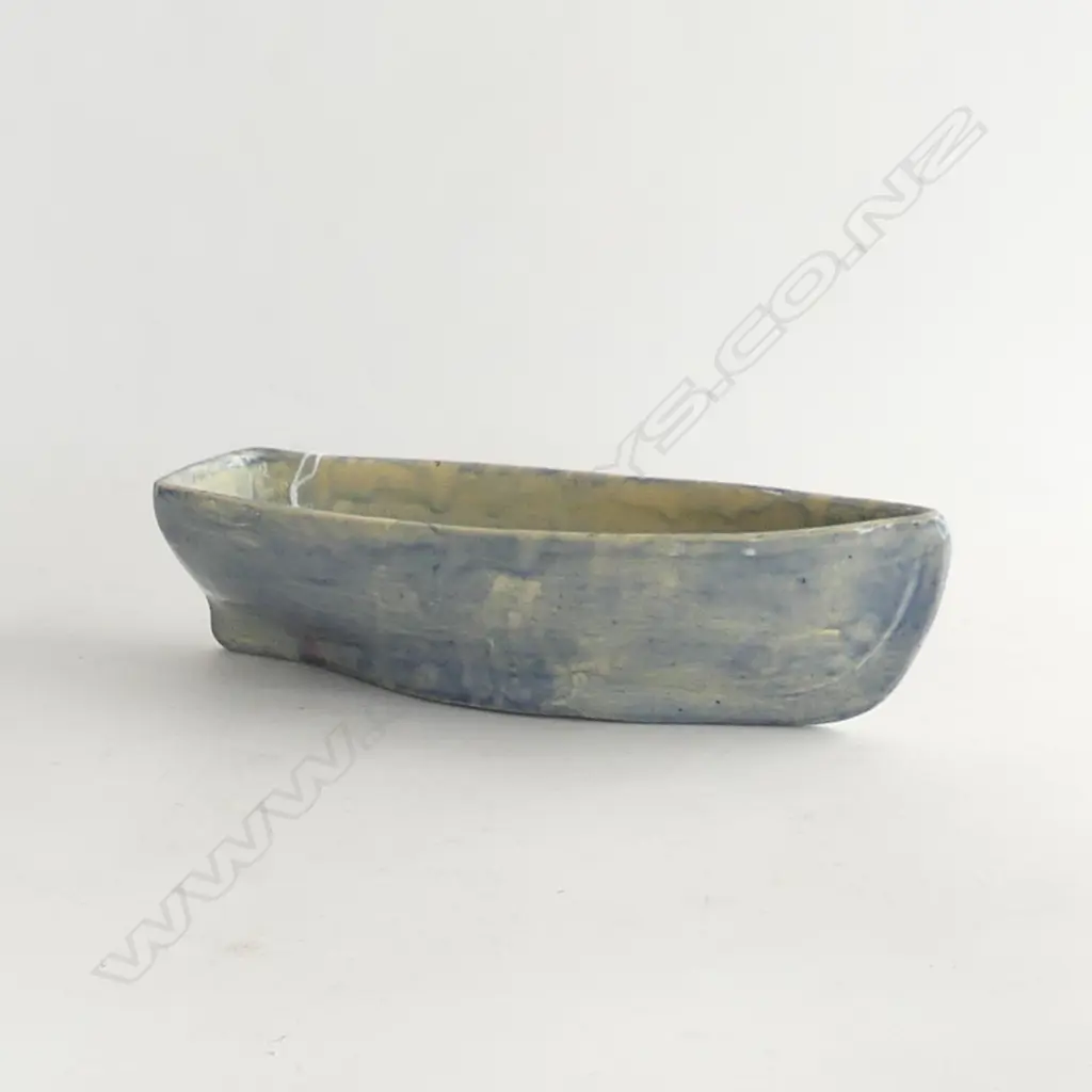 BRIAR GARDNER DINGHY - UNMARKED, L. 245MM Image 1++