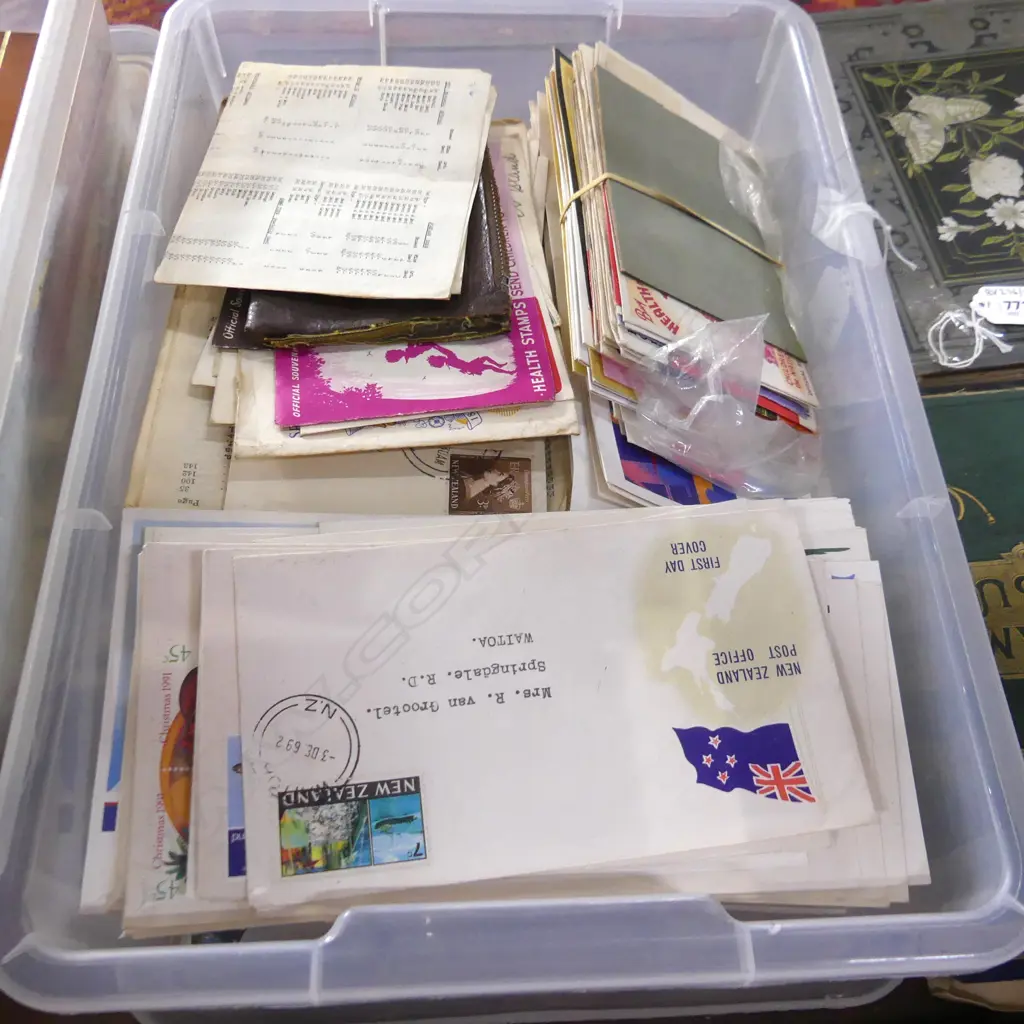 COLLECTION WORLD STAMPS Image 1++