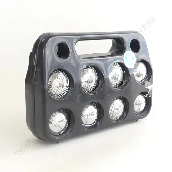 CASED SET BOULES 