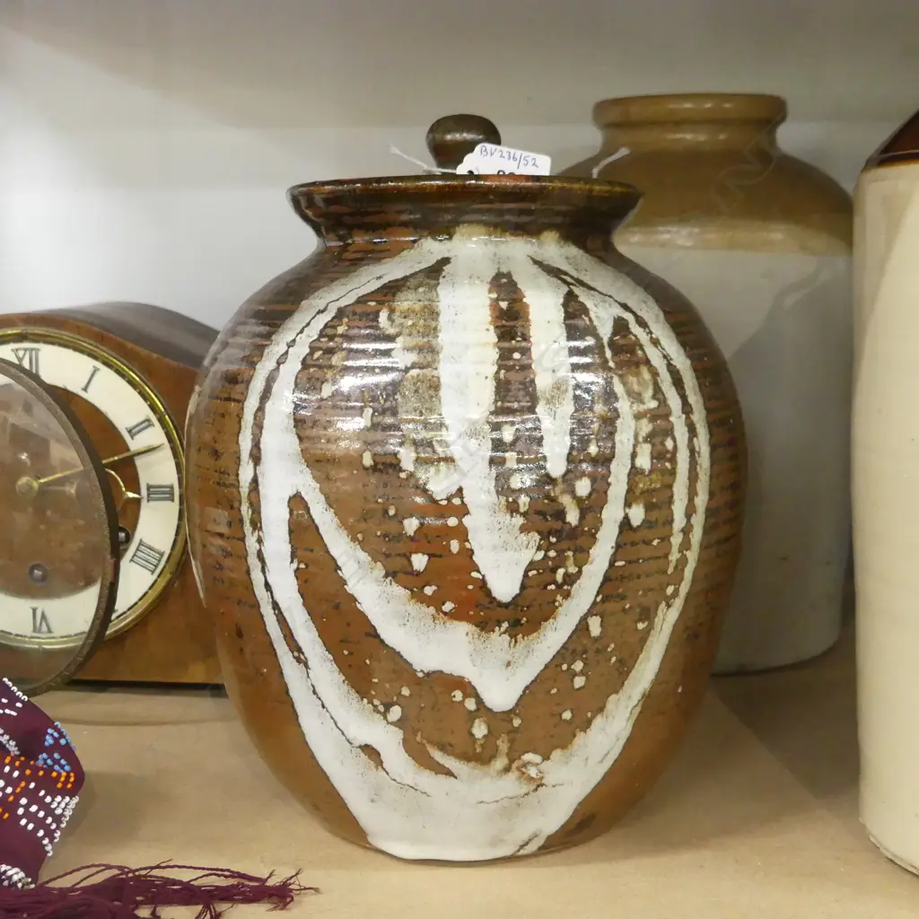LARGE LIDDED STUDIO POTTERY JAR 270MM Image 1++