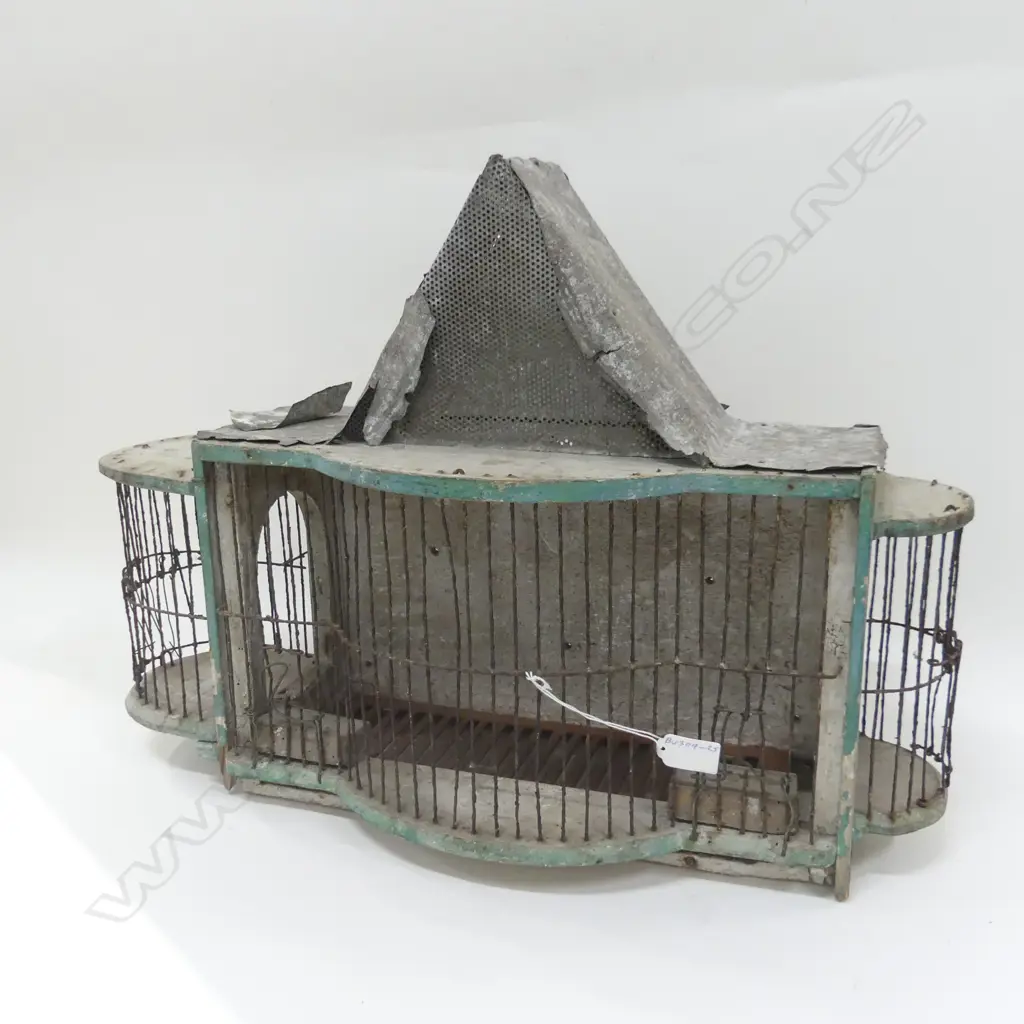 DISTRESSED BIRDCAGE  Image 1++