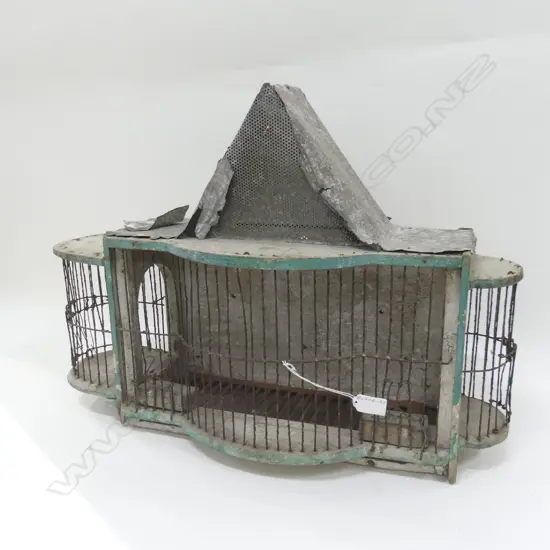 DISTRESSED BIRDCAGE 