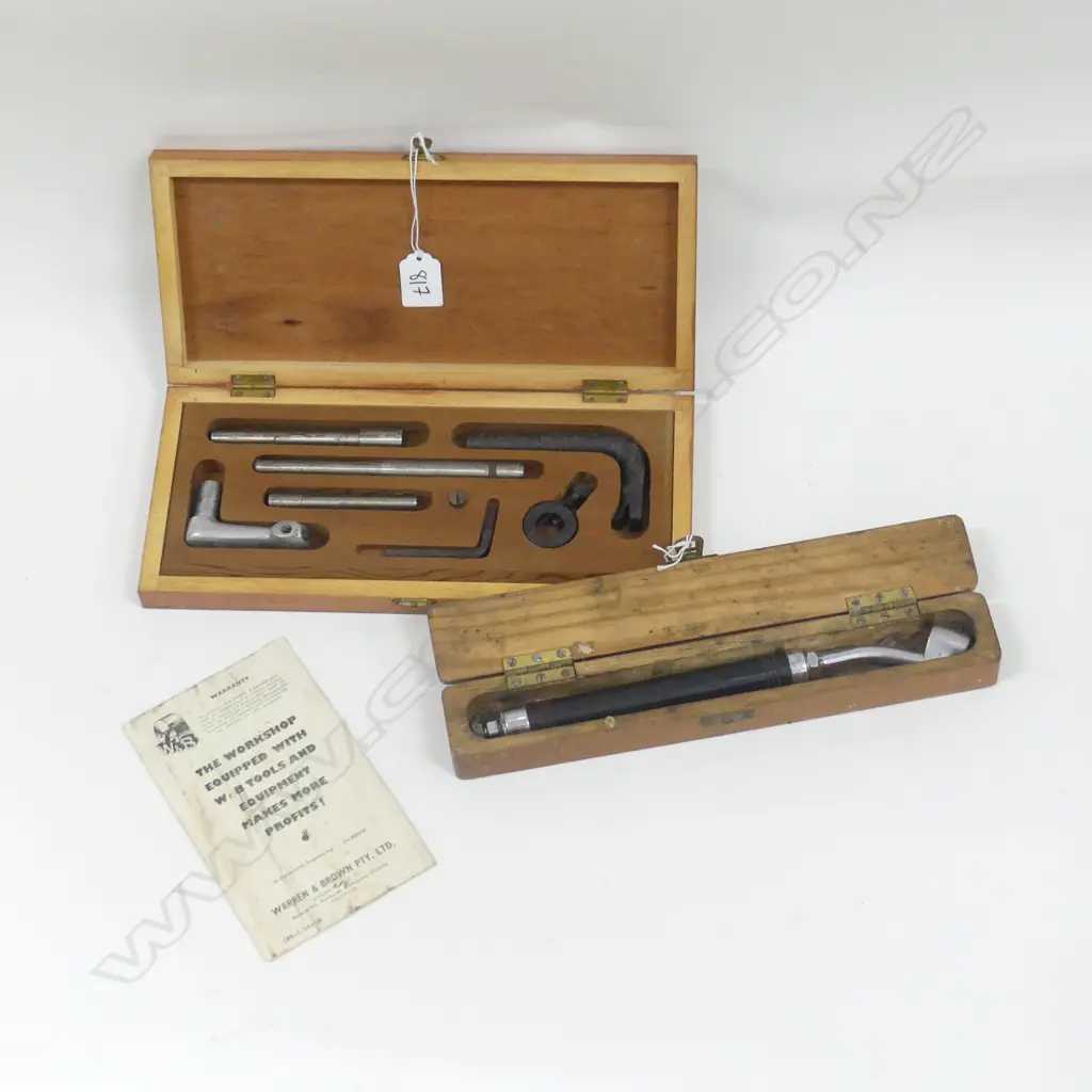 2 CASED CAR TOOL SETS; KISMET GAUGE & OTHER Image 1++