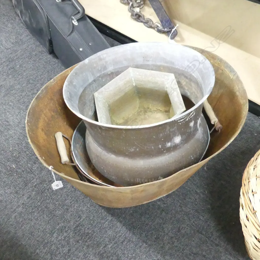 5 RUSTIC GARDEN PLANTERS / POTS ETC LARGEST W.560mm Image 1++