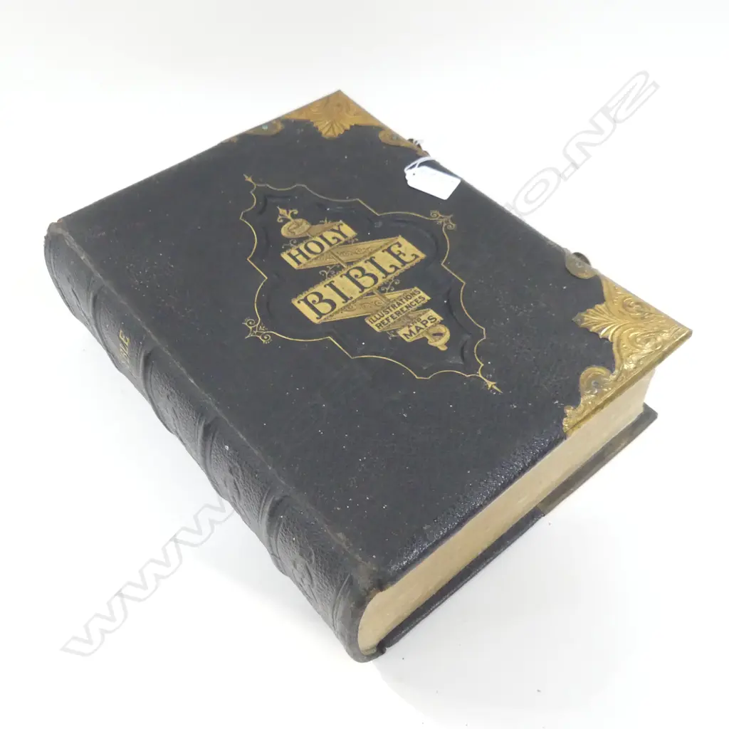 OLD LEATHER BOUND BIBLE H.330mm Image 1++