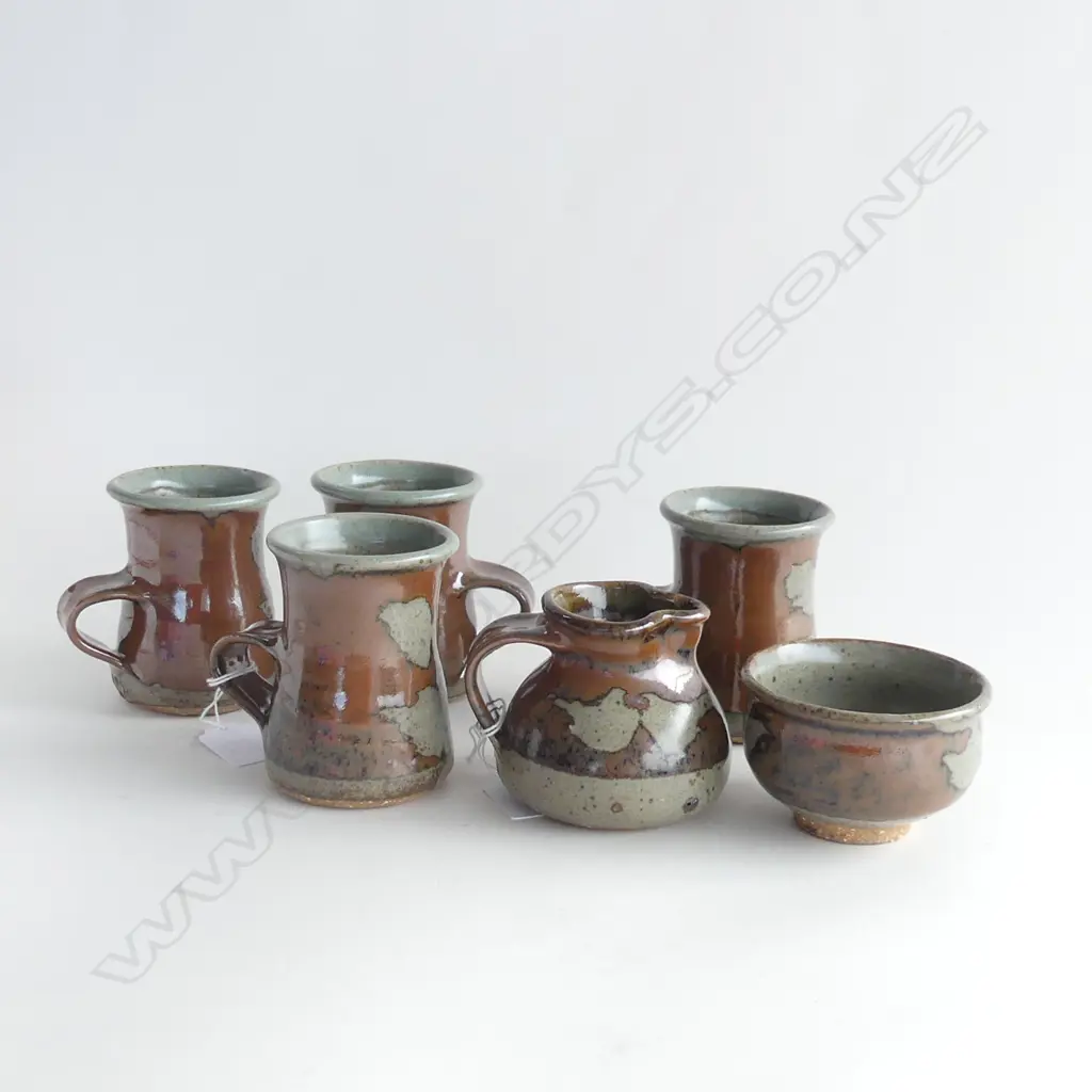 ANDREW VAN DER PUTTEN 6 PC COFFEE SET, 4 MUGS, MILK JUG & SUGAR BOWL Image 1++