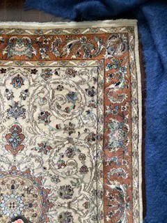 HAND KNOTTED PALE WOOL PILE RUG FINELY KNOTTED 1850x1240mm Image 1++