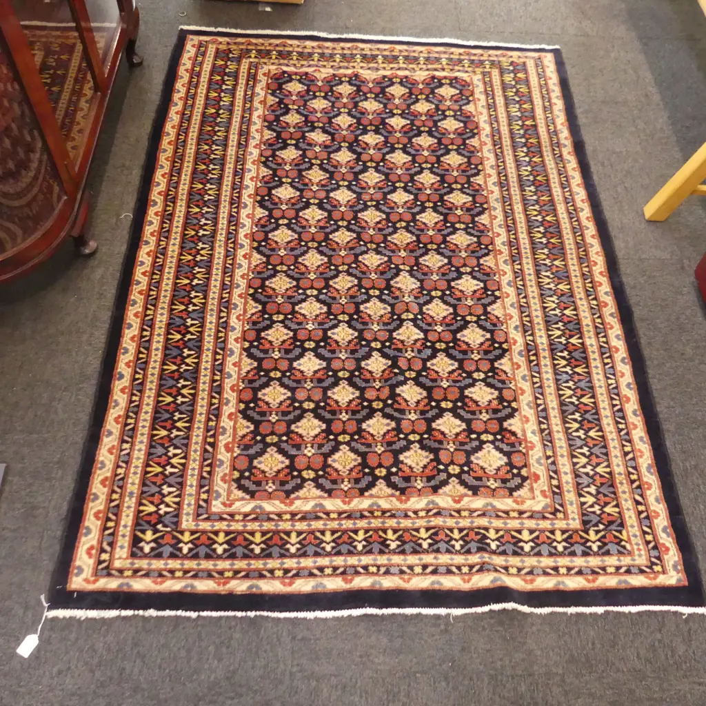 HAND KNOTTED WOOL PILE BOROJERD RUG 1810x1280mm Image 1++