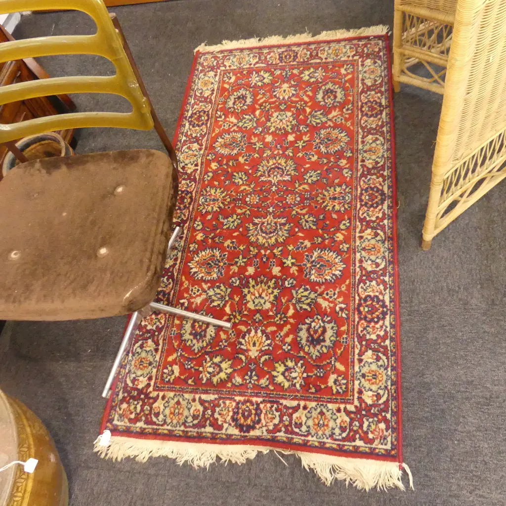 MACHINE KNOTTED RUG 1600x800mm Image 1++