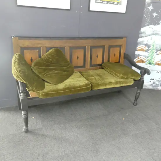 BLACK PAINTED WOODEN SETTLE w. 5 GREEN VELVET CUSHIONS 1840x700x1050mm