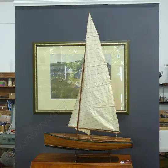 MODEL YACHT H.1150 / L.690mm