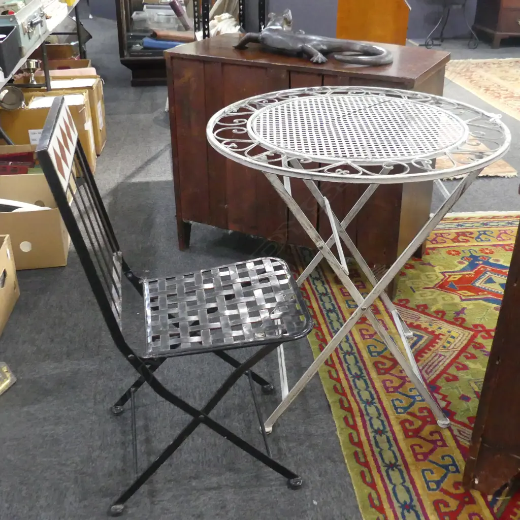 METAL OUTDOOR PATIO TABLE  700mm dia & FOLDING CHAIR Image 1++