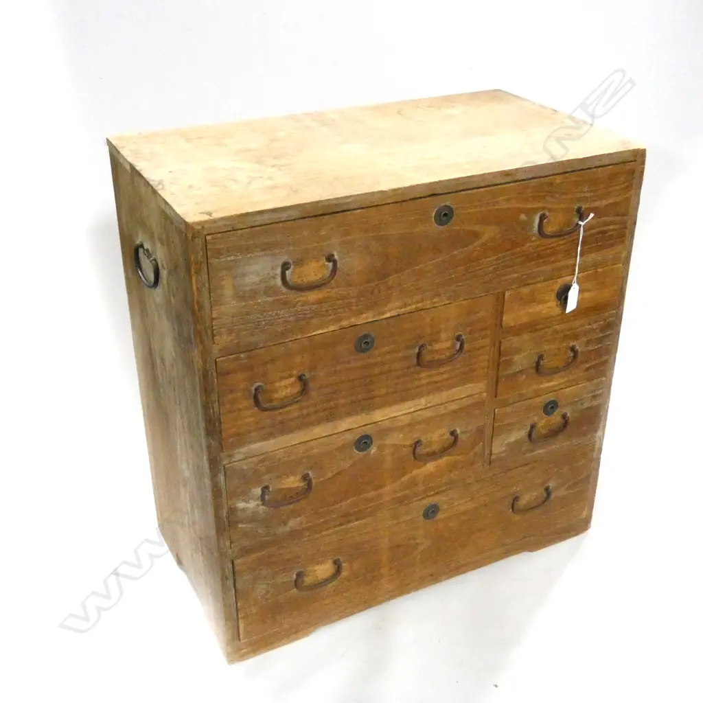 JAPANESE WOODEN TANSU CHEST - 7-DRAWER 580 X 310 X 590MM Image 1++