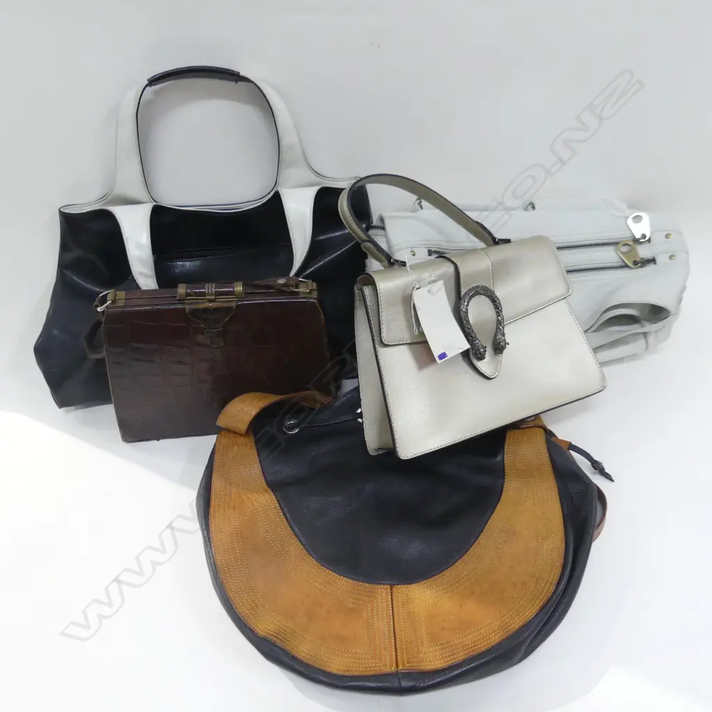 5 HANDBAGS; CROC, MARC JACOBS, MODAPELLE ETC Image 1++