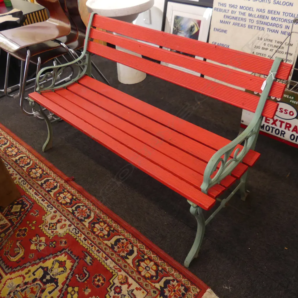 RED PAINTED GARDEN BENCH W. 1160mm Image 1++