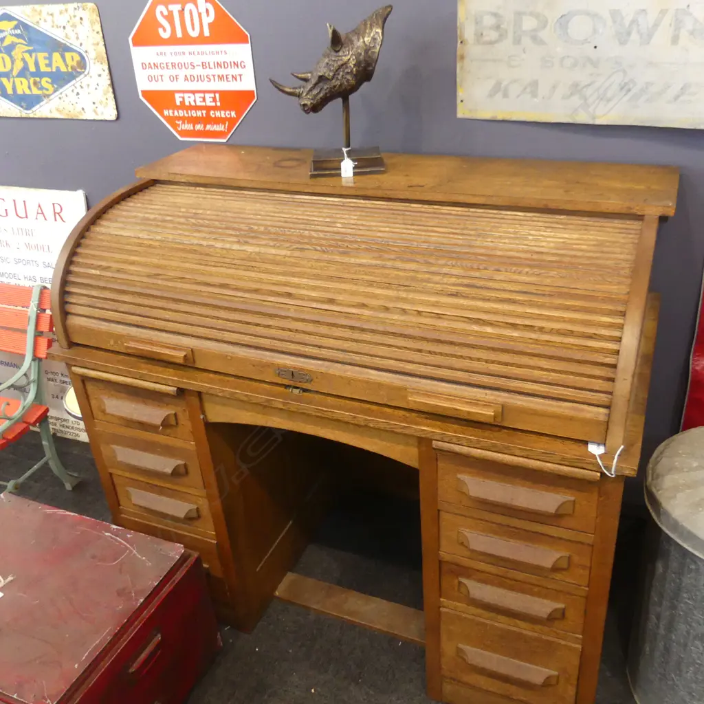 OAK ROLL TOP DESK 1220x675x1060mm Image 1++