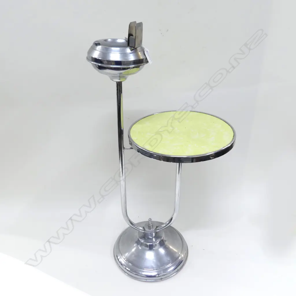RETRO CHROME SIDE TABLE w. ASHTRAY H.720mm Image 1++