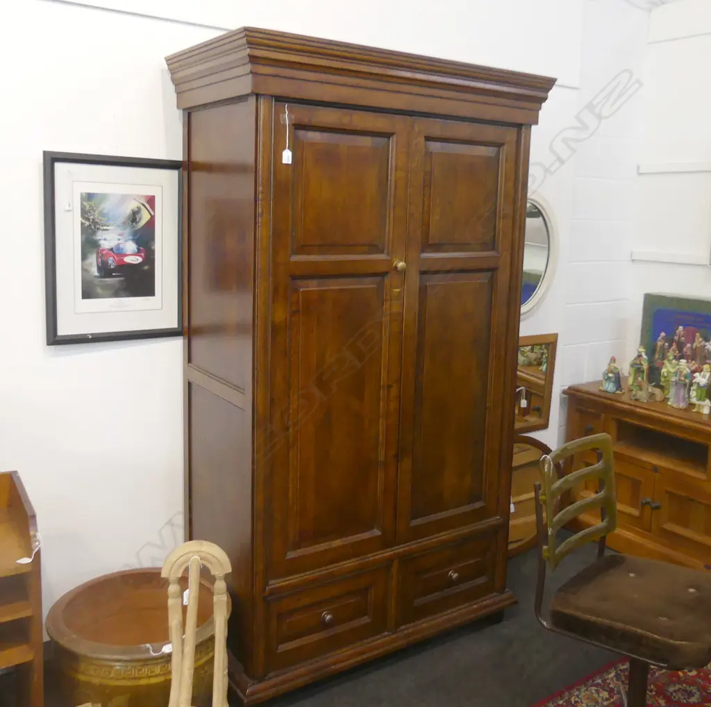 SEFTON POWRIE CUPBOARD 1175x585x2000mm Image 1++