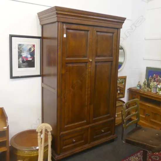SEFTON POWRIE CUPBOARD 1175x585x2000mm