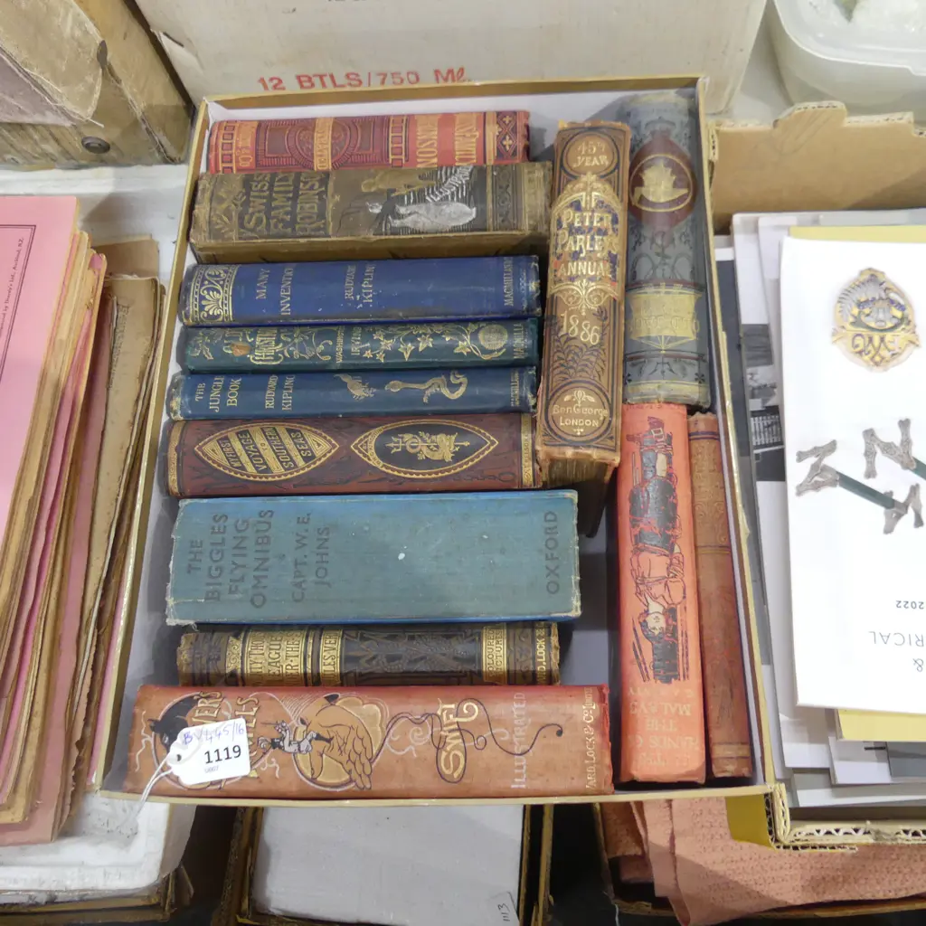 EARLY 20thC BOYS ADVENTURE NOVELS Image 1++