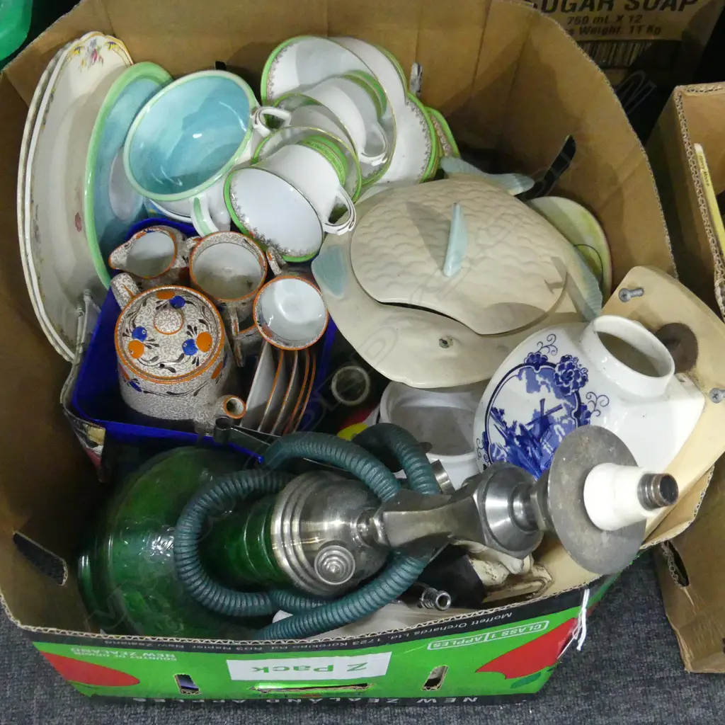 BOX LOT ASST. CHINA INLC. SHISHA PIPE ETC Image 1++